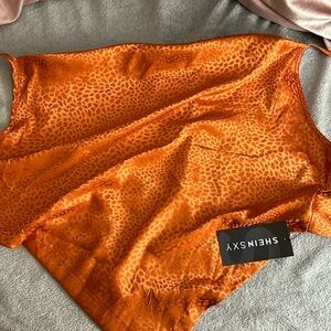 Tie satin shirt not worn